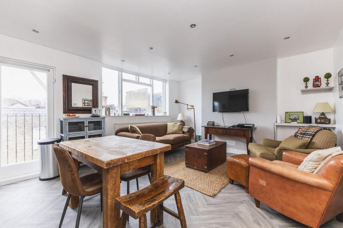 Lovely 2br Flat 5 Mins To Tube, Fullham Londra